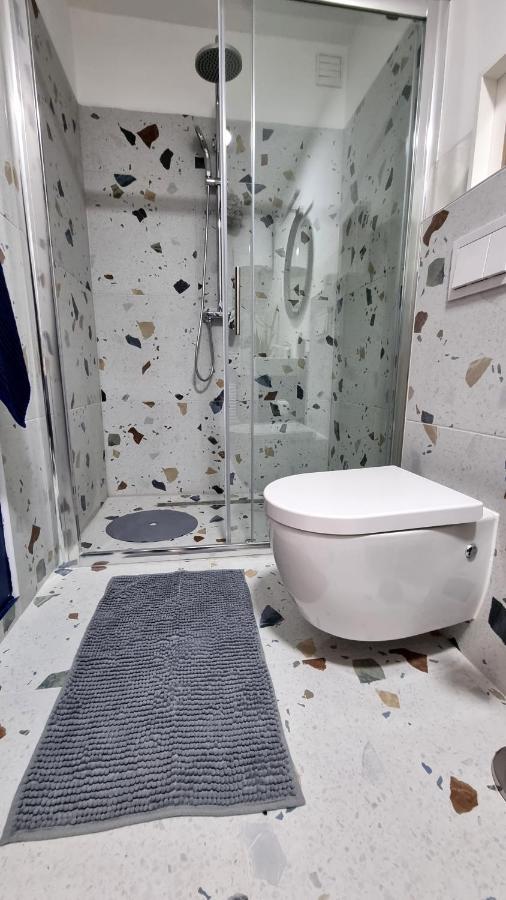 Apartman H8 Бьеловар Экстерьер фото
