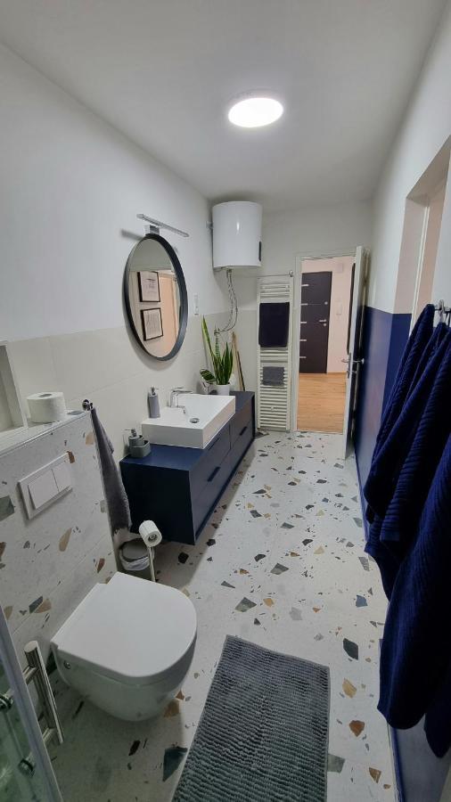 Apartman H8 Бьеловар Экстерьер фото
