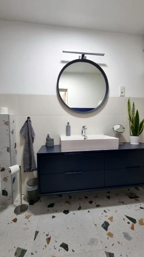 Apartman H8 Бьеловар Экстерьер фото