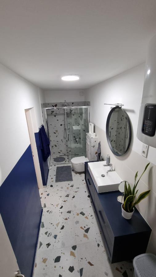 Apartman H8 Бьеловар Экстерьер фото